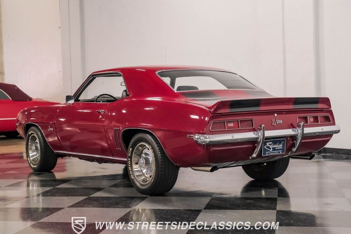 Chevrolet-Camaro-Coupe-1969-Red-Black-19488-8