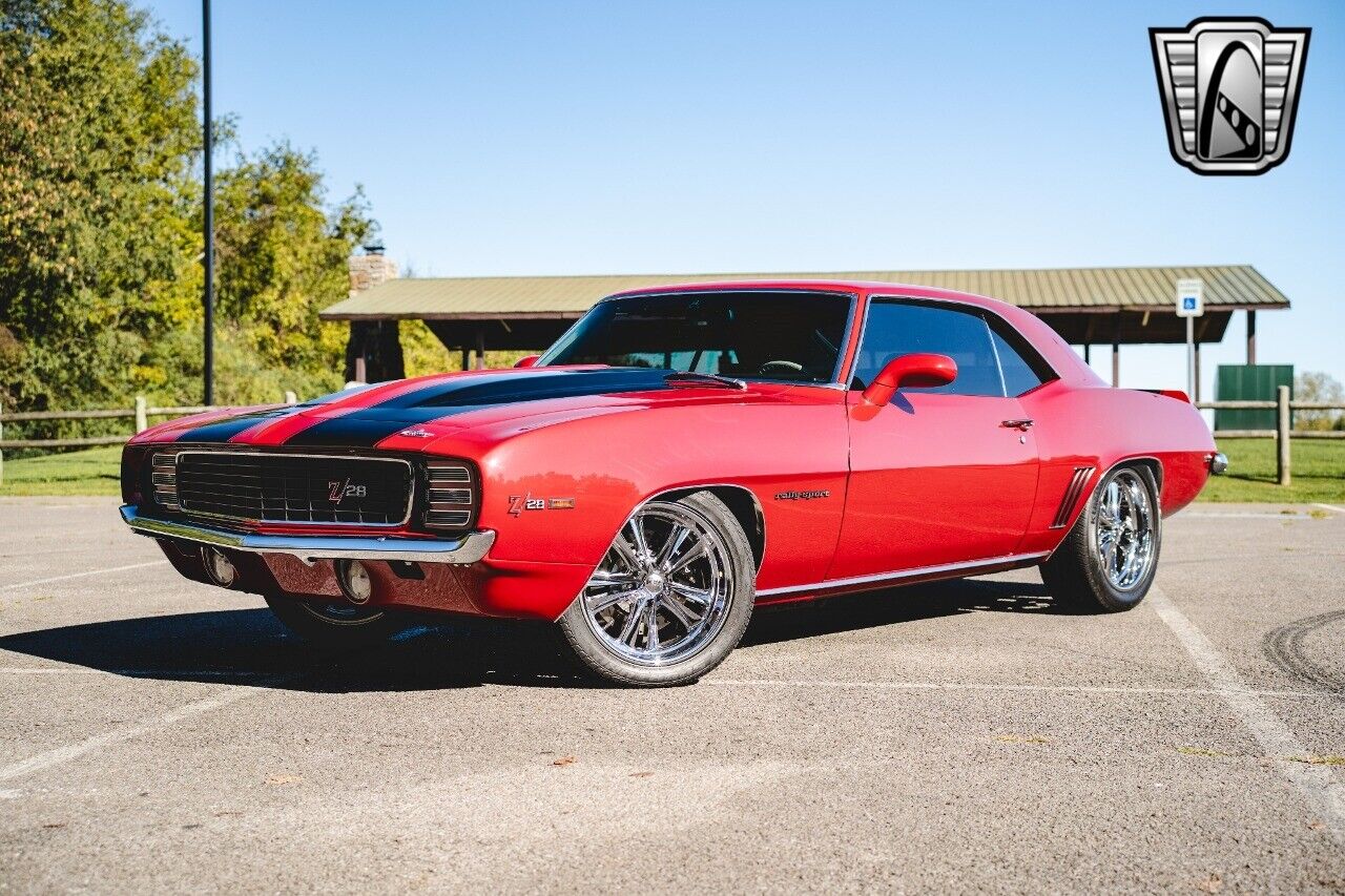 Chevrolet-Camaro-Coupe-1969-Red-Black-5755-2