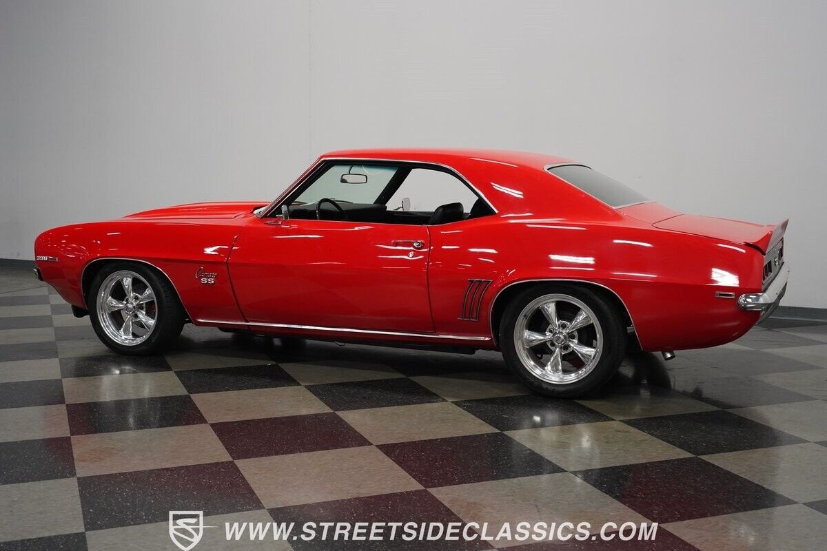 Chevrolet-Camaro-Coupe-1969-Red-Black-82493-9