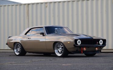 Chevrolet-Camaro-Coupe-1969-Tan-Black-966-1