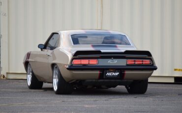 Chevrolet-Camaro-Coupe-1969-Tan-Black-966-2