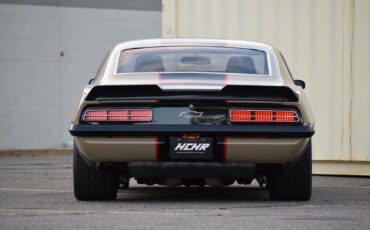 Chevrolet-Camaro-Coupe-1969-Tan-Black-966-7