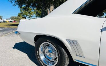 Chevrolet-Camaro-Coupe-1969-White-Black-8047-21