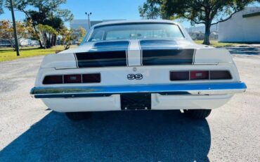 Chevrolet-Camaro-Coupe-1969-White-Black-8047-5