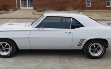 Chevrolet-Camaro-Coupe-1969-White-Blue-27010-13