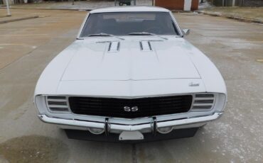 Chevrolet-Camaro-Coupe-1969-White-Blue-27010-15