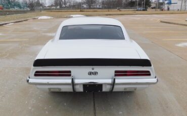 Chevrolet-Camaro-Coupe-1969-White-Blue-27010-20