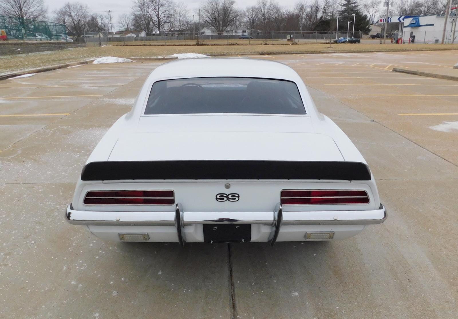 Chevrolet-Camaro-Coupe-1969-White-Blue-27010-20