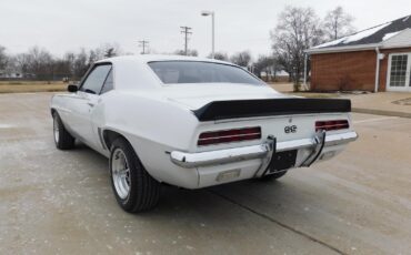 Chevrolet-Camaro-Coupe-1969-White-Blue-27010-21