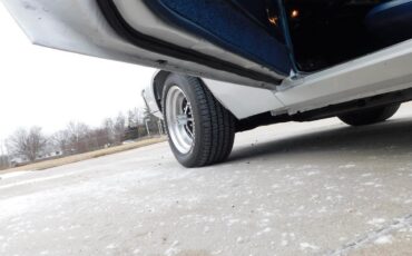 Chevrolet-Camaro-Coupe-1969-White-Blue-27010-25