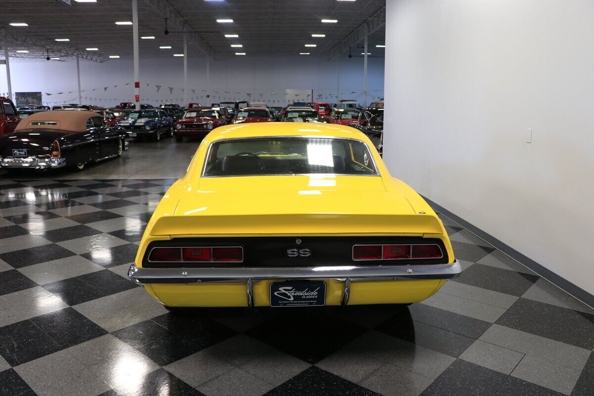 Chevrolet-Camaro-Coupe-1969-Yellow-Black-102160-10