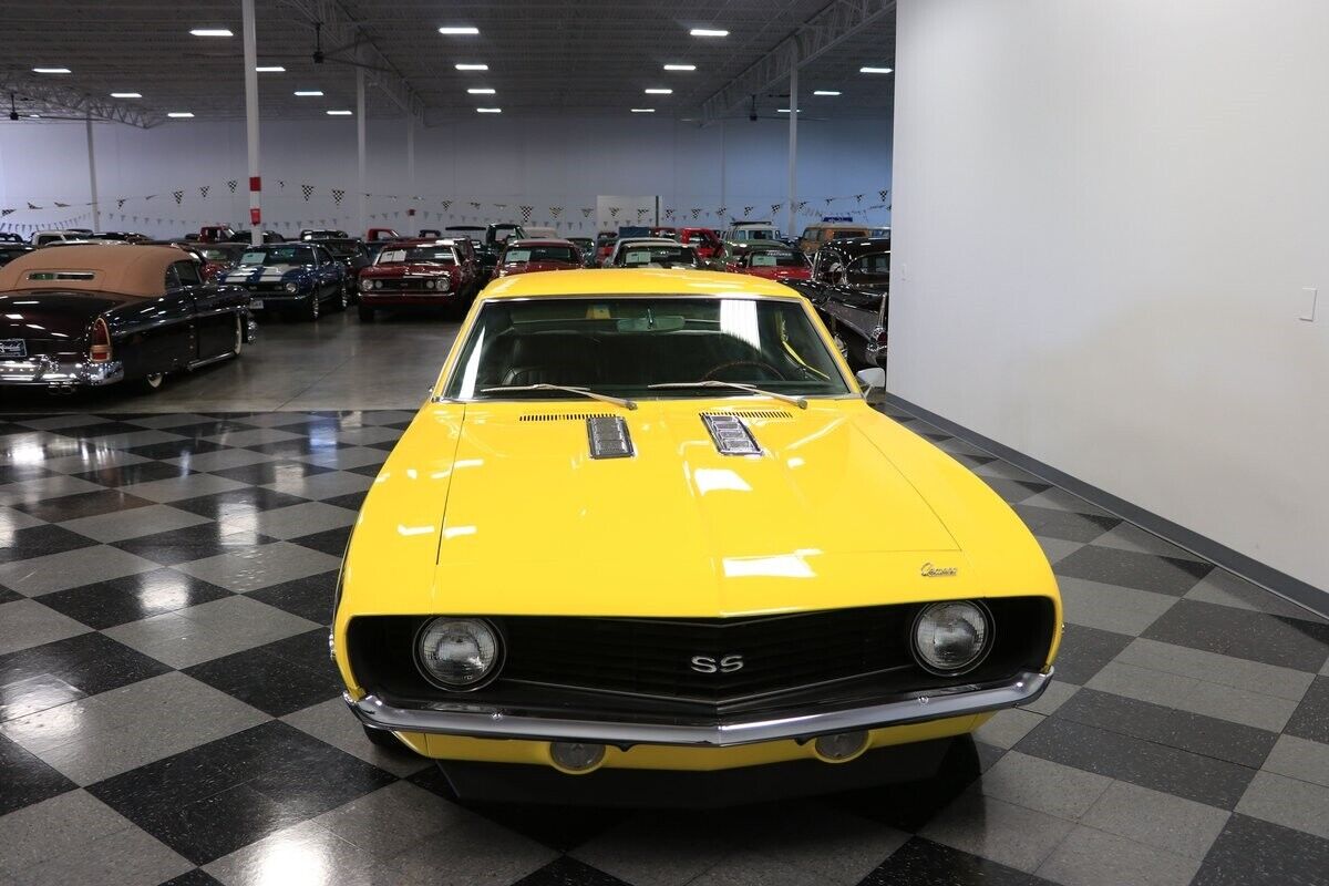 Chevrolet-Camaro-Coupe-1969-Yellow-Black-102160-18