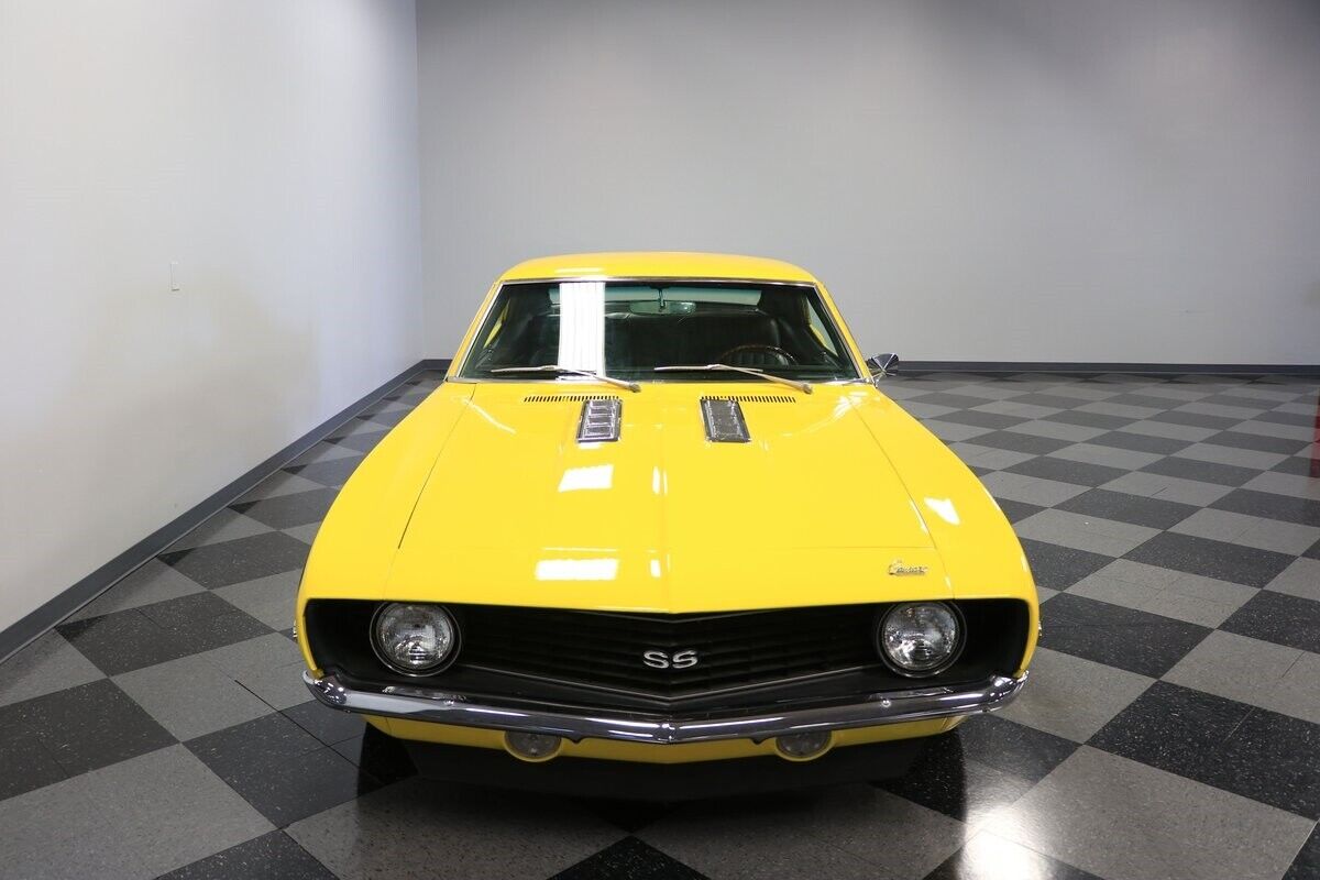 Chevrolet-Camaro-Coupe-1969-Yellow-Black-102160-19