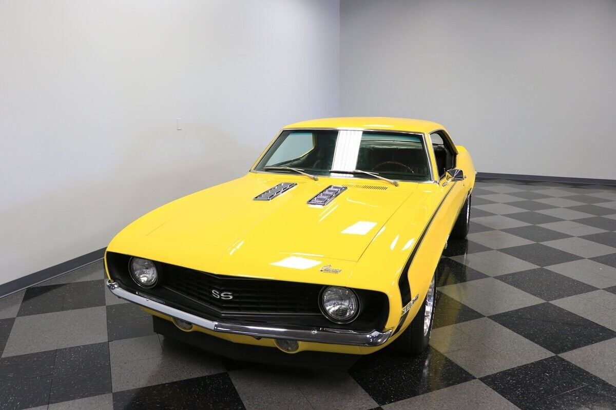 Chevrolet-Camaro-Coupe-1969-Yellow-Black-102160-20