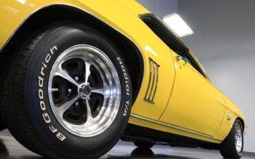 Chevrolet-Camaro-Coupe-1969-Yellow-Black-102160-31