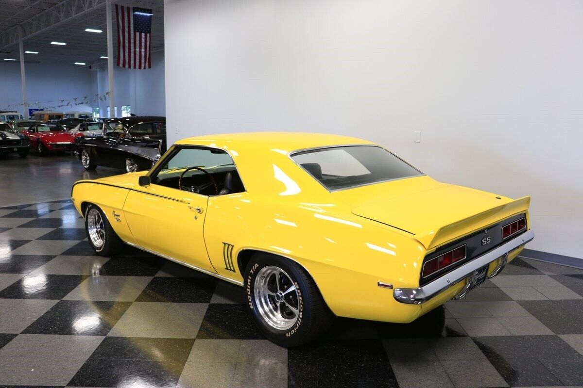 Chevrolet-Camaro-Coupe-1969-Yellow-Black-102160-9