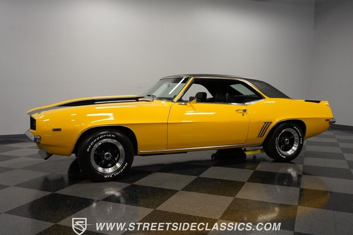 Chevrolet-Camaro-Coupe-1969-Yellow-Black-12973-6