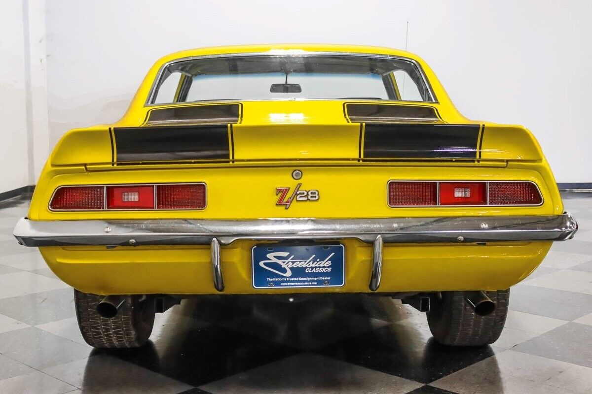 Chevrolet-Camaro-Coupe-1969-Yellow-Black-16113-11