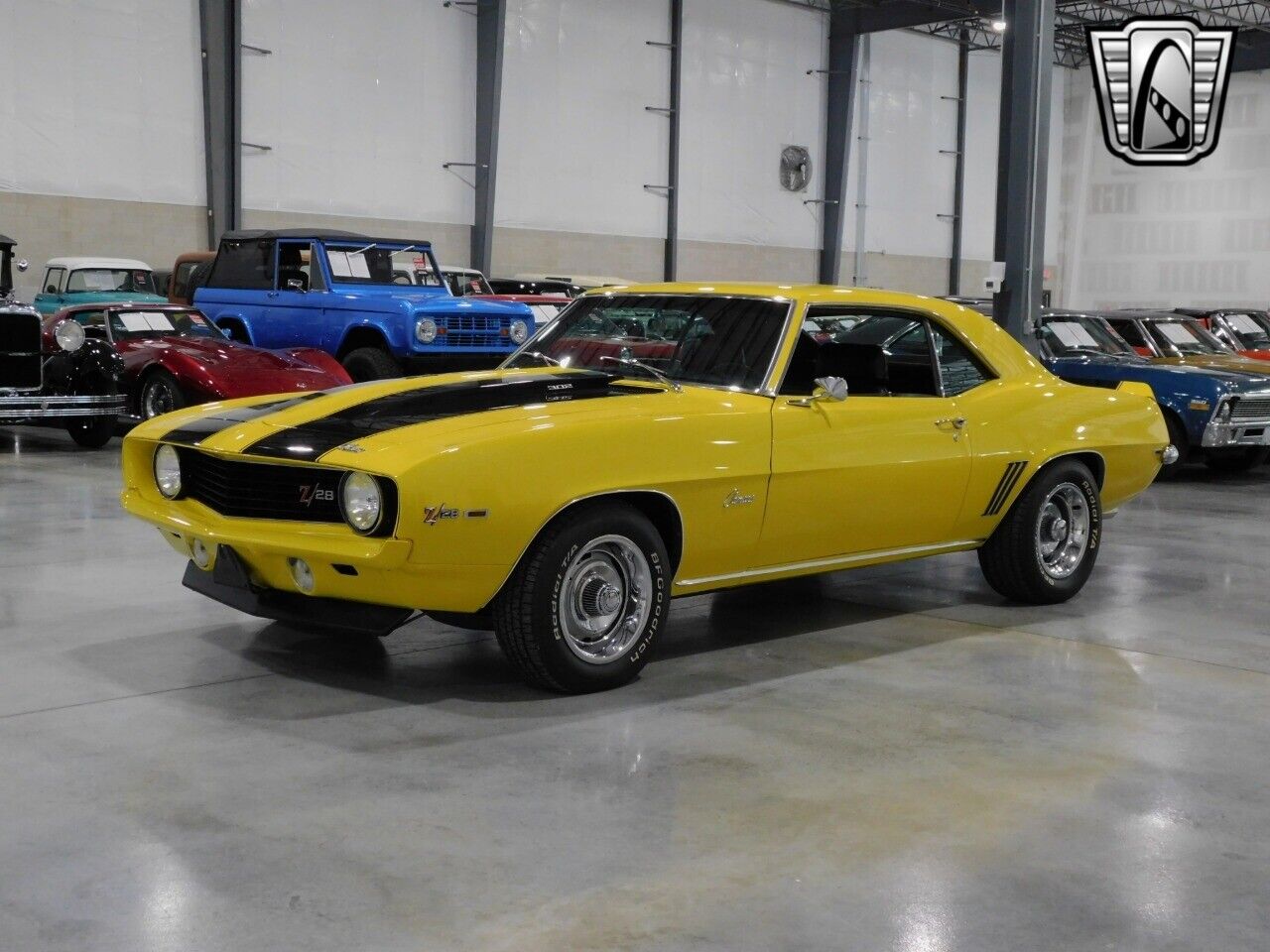 Chevrolet-Camaro-Coupe-1969-Yellow-Black-5195-2