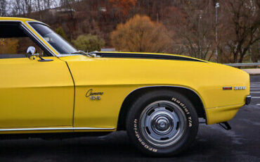 Chevrolet-Camaro-Coupe-1969-Yellow-Black-64374-10