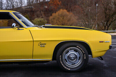 Chevrolet-Camaro-Coupe-1969-Yellow-Black-64374-10