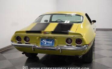 Chevrolet-Camaro-Coupe-1970-Green-Green-115734-10