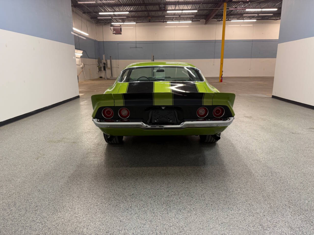 Chevrolet-Camaro-Coupe-1970-Green-Green-116848-5