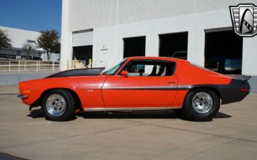 Chevrolet-Camaro-Coupe-1970-Orange-Black-50-3