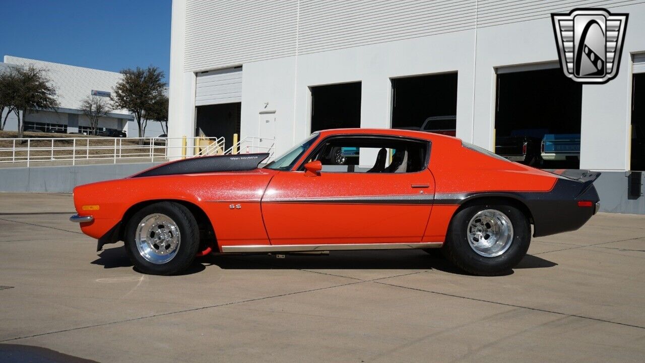 Chevrolet-Camaro-Coupe-1970-Orange-Black-50-3