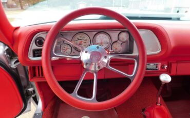 Chevrolet-Camaro-Coupe-1970-Silver-Red-1511-10