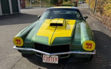 Chevrolet-Camaro-Coupe-1971-Green-Black-0-1