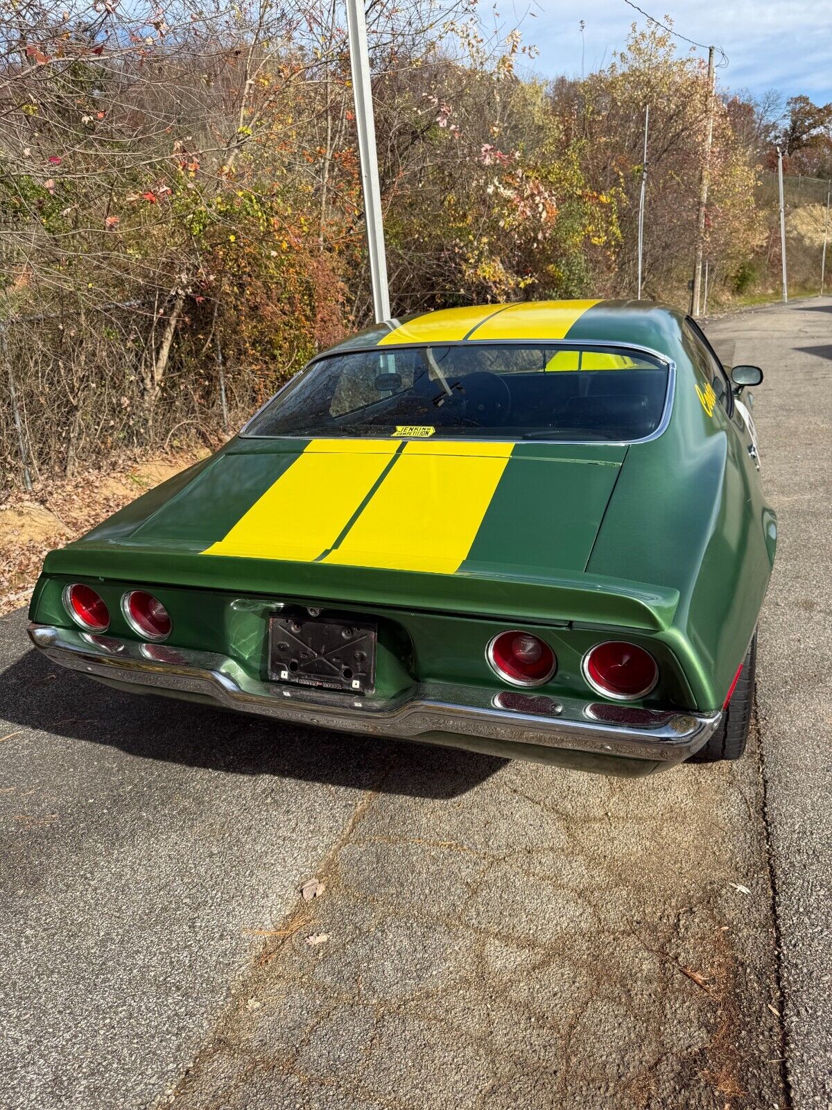 Chevrolet-Camaro-Coupe-1971-Green-Black-0-5