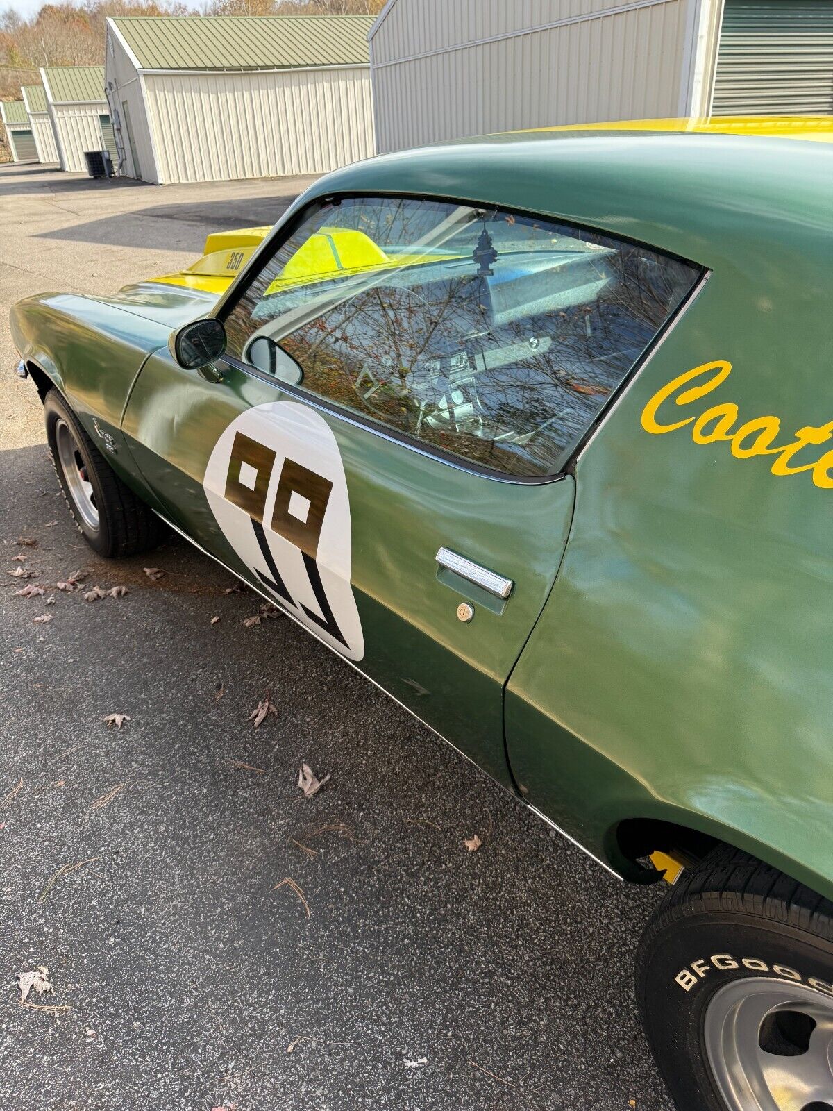 Chevrolet-Camaro-Coupe-1971-Green-Black-0-7