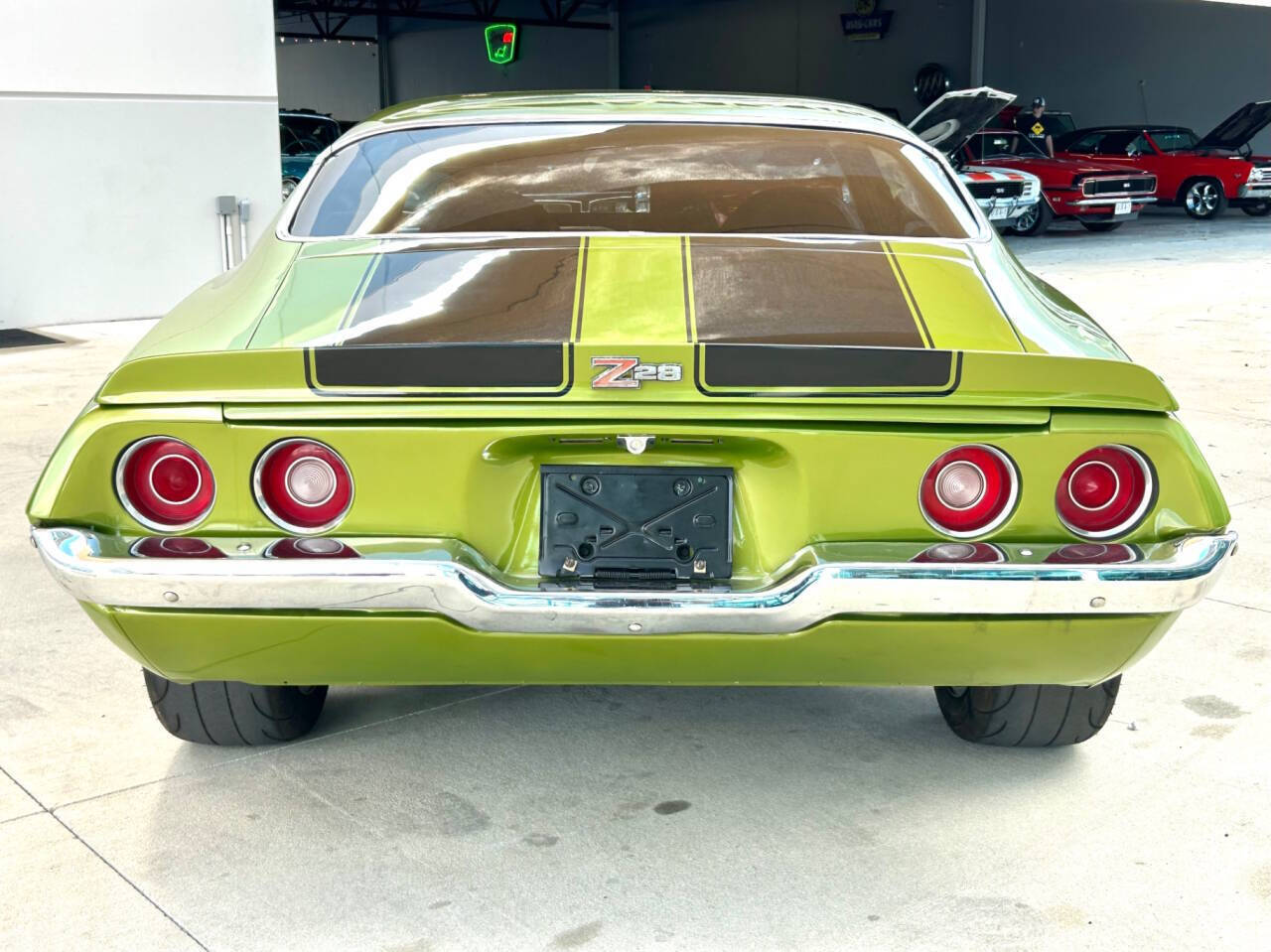 Chevrolet-Camaro-Coupe-1971-Green-Black-122590-5