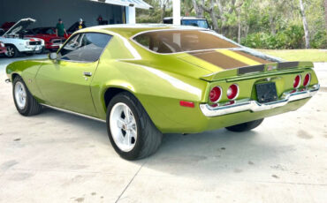 Chevrolet-Camaro-Coupe-1971-Green-Black-122590-6