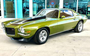 Chevrolet-Camaro-Coupe-1971-Green-Black-122590-8