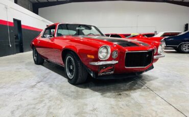 Chevrolet-Camaro-Coupe-1971-Red-Black-0-7