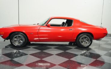 Chevrolet-Camaro-Coupe-1973-Red-Black-8650-2