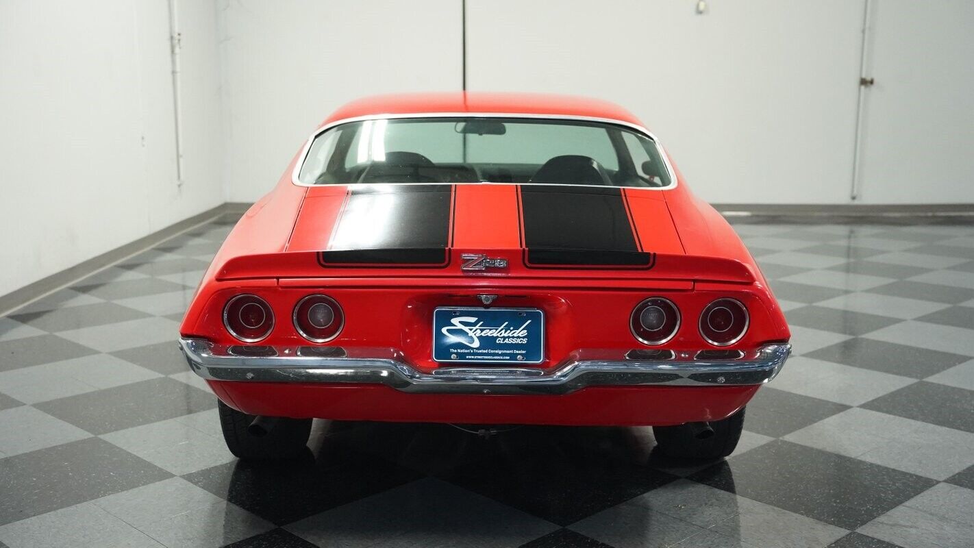 Chevrolet-Camaro-Coupe-1973-Red-Black-8650-9