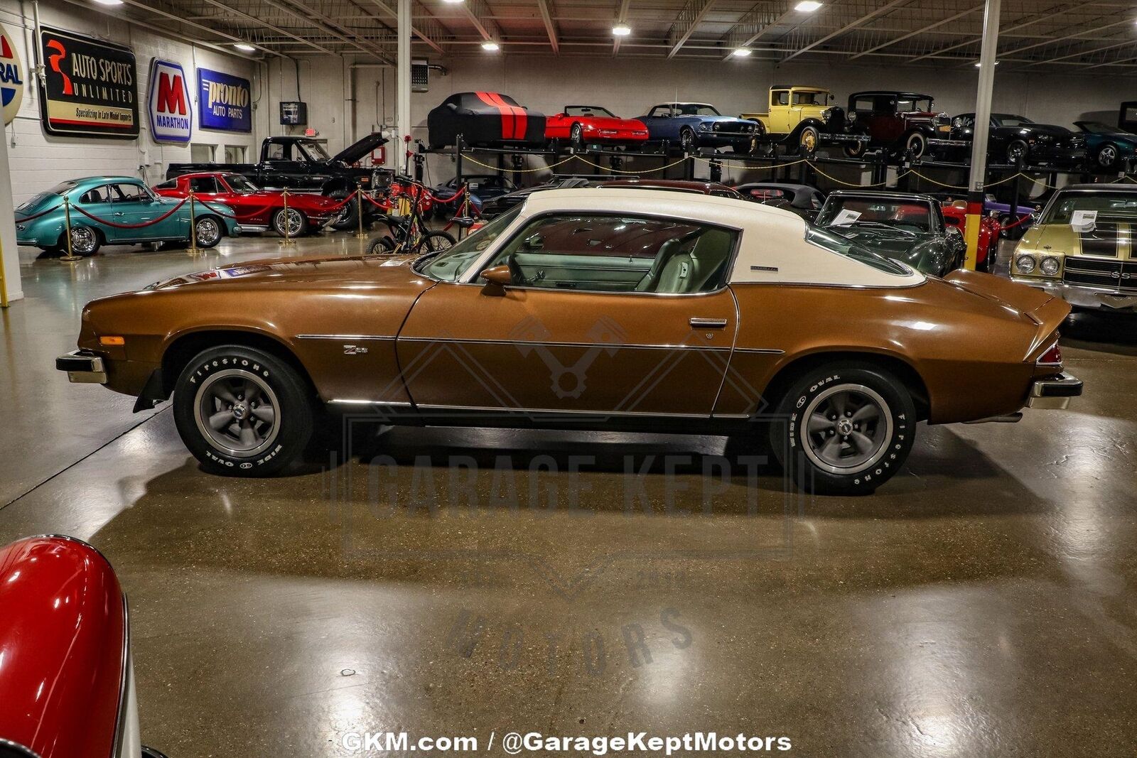 Chevrolet-Camaro-Coupe-1974-Brown-Tan-116354-9