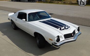 Chevrolet-Camaro-Coupe-1974-White-Black-94031-6