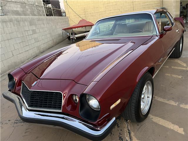 Chevrolet-Camaro-Coupe-1976-maroon-beige-102998-5