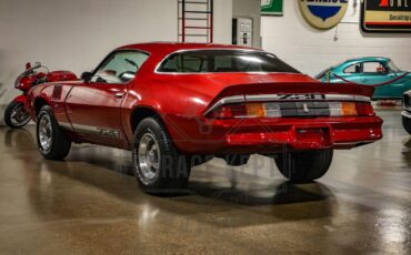 Chevrolet-Camaro-Coupe-1978-Red-Black-32514-11