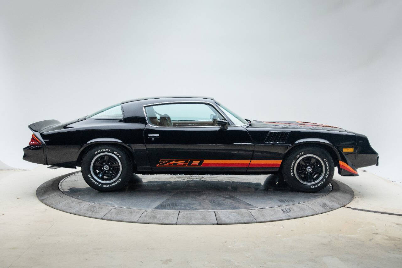 Chevrolet-Camaro-Coupe-1979-Black-Black-154730-1