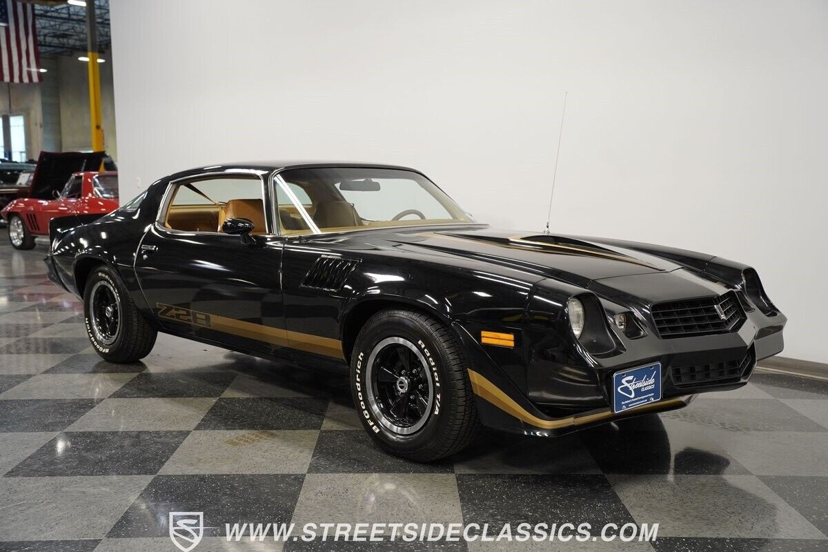 Chevrolet-Camaro-Coupe-1979-Black-Tan-4237-13