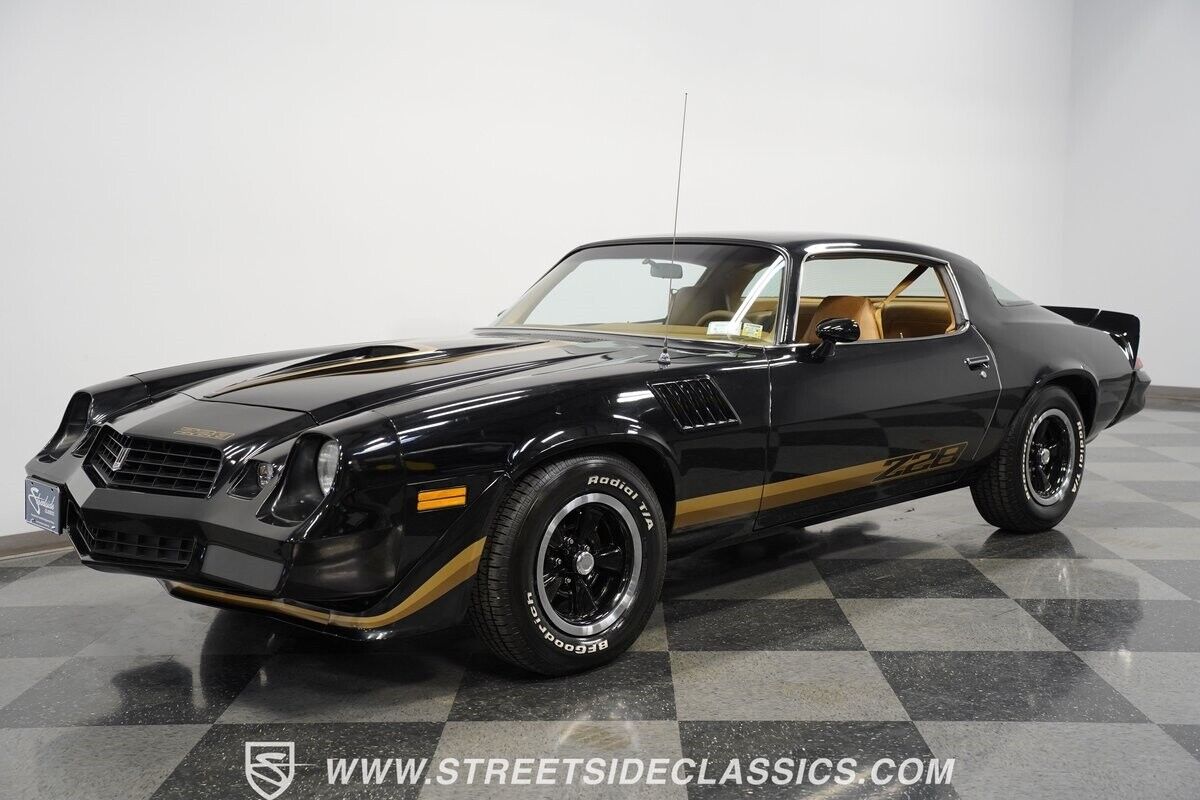 Chevrolet-Camaro-Coupe-1979-Black-Tan-4237-5