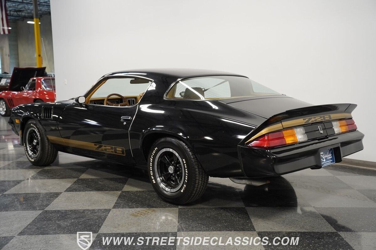 Chevrolet-Camaro-Coupe-1979-Black-Tan-4237-7