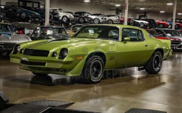 Chevrolet-Camaro-Coupe-1979-Green-Black-129800-7