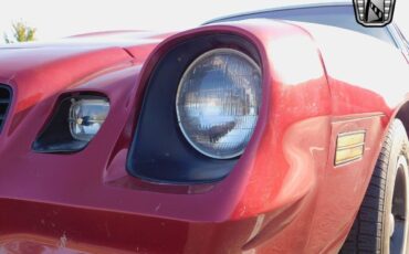 Chevrolet-Camaro-Coupe-1979-Maroon-Beige-50850-8