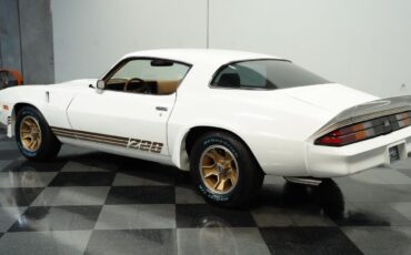 Chevrolet-Camaro-Coupe-1979-White-Tan-134964-7